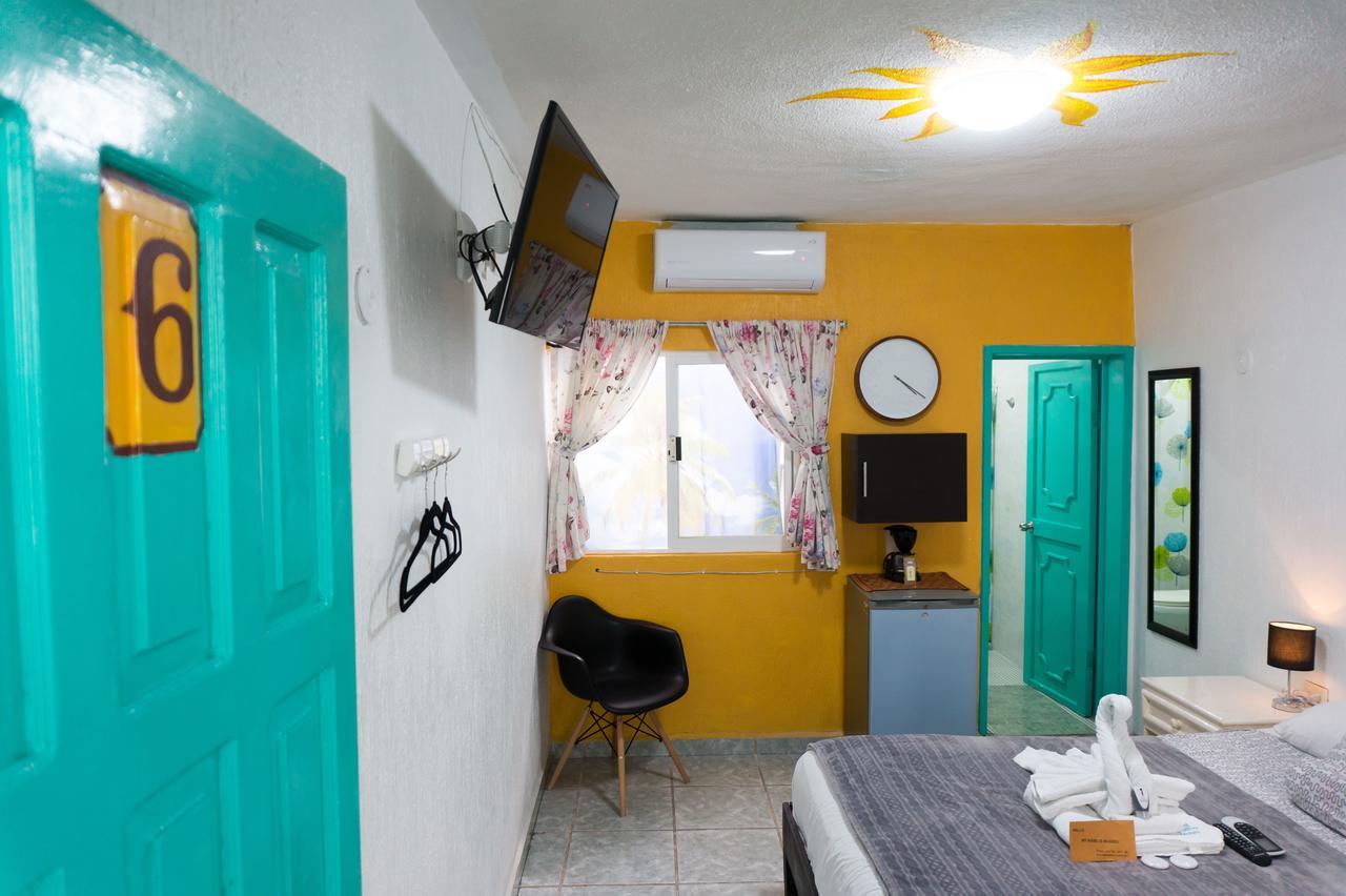 Posada Paso Del Sol Исла-Мухерес Экстерьер фото